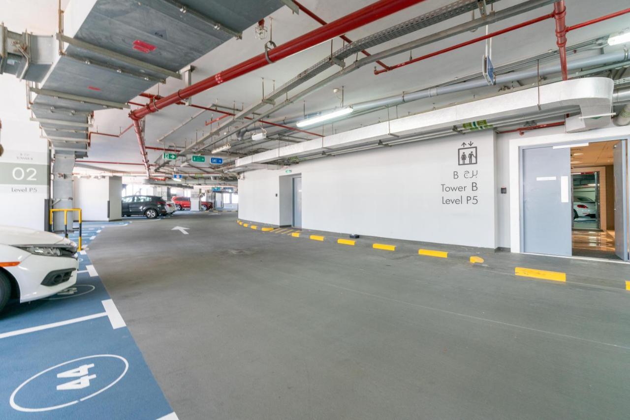Globalstay Damac Towers By Paramount In Business Bay Dubai Exterior photo